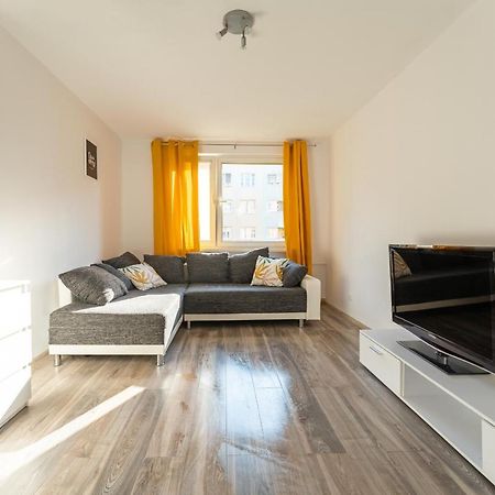 Tanie Spanie Skowronek - Pet Friendly - Przytulny 4 Osobowy - Space Apart يلينيا غورا المظهر الخارجي الصورة